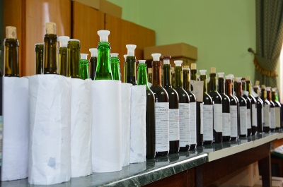 Закрытая дегустация виноматериалов на Головном заводе 